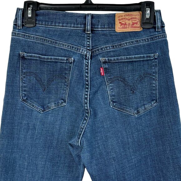 Levi’s Womens SZ 4 Classic Straight Jeans Mid-Rise Stretch Pockets Medium Wash - Picture 5 of 12